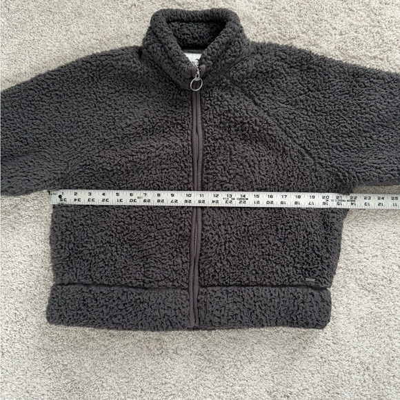 Hollister Teddy Bear Fleece Cropped Jacket - Picture 6 of 7